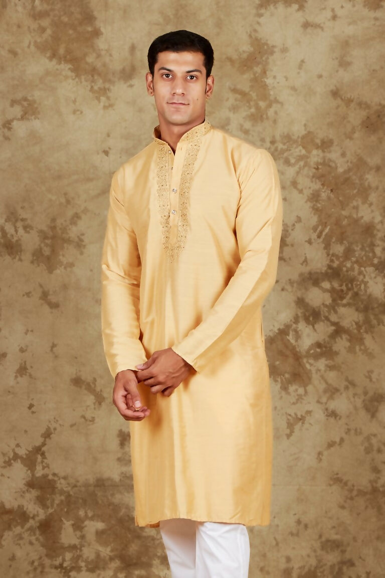 Bluesaanchi Men's Handloom Embroidered Bisque Kurta Set | Swadesiicart