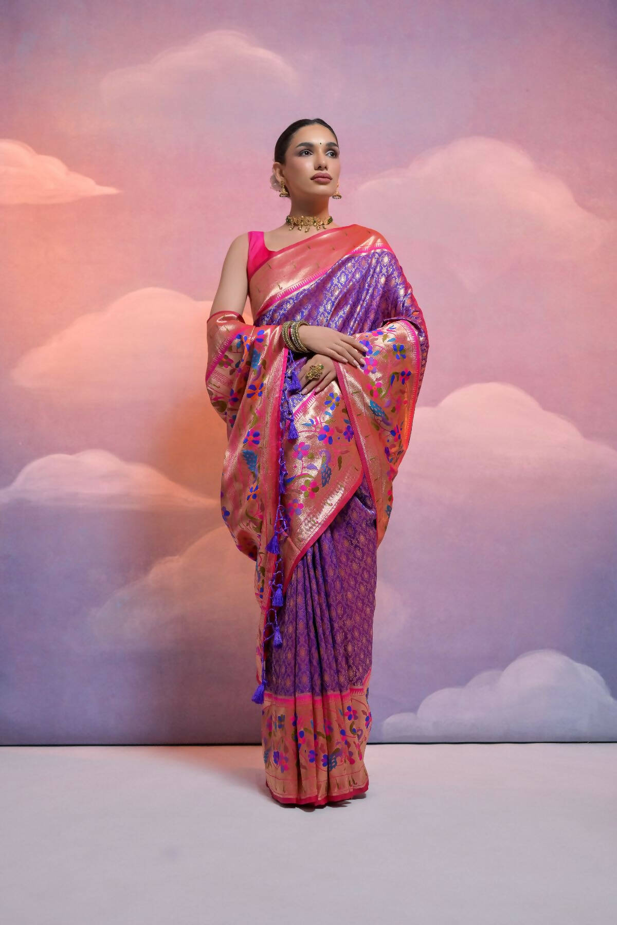 Vishnu Weaves Women's Royal-Blue Paithani Silk Zari Woven Saree with Blouse - Swadesiicart