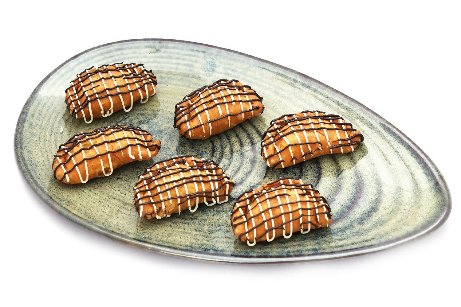 Ghasitaram Chocolate Filled Gujiyas | Swadesiicart