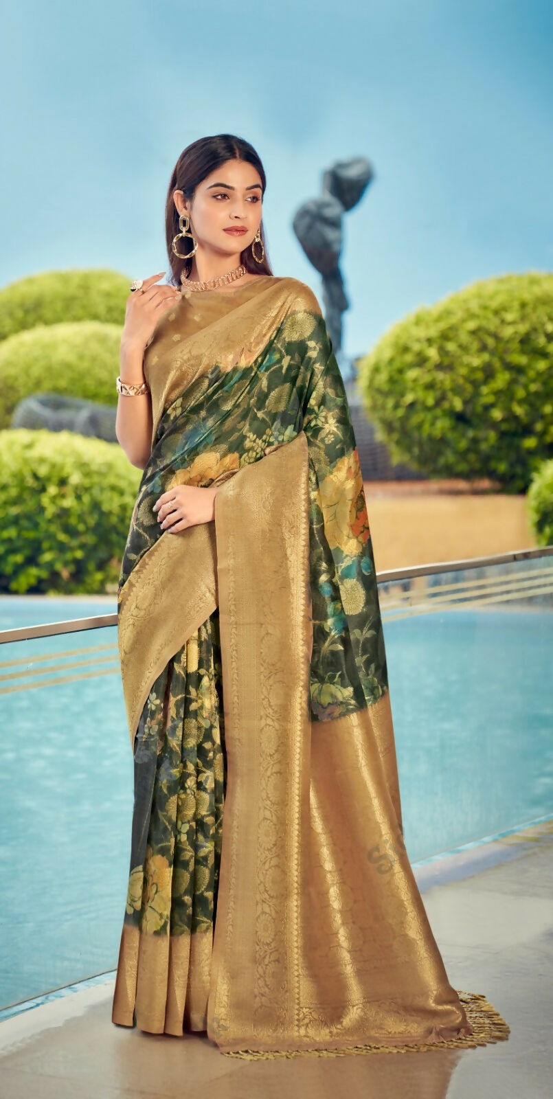 Exclusive Collection Wedding Green Golden Collection Banarasi Silk Saree With Rich Pallu - Swadesiicart