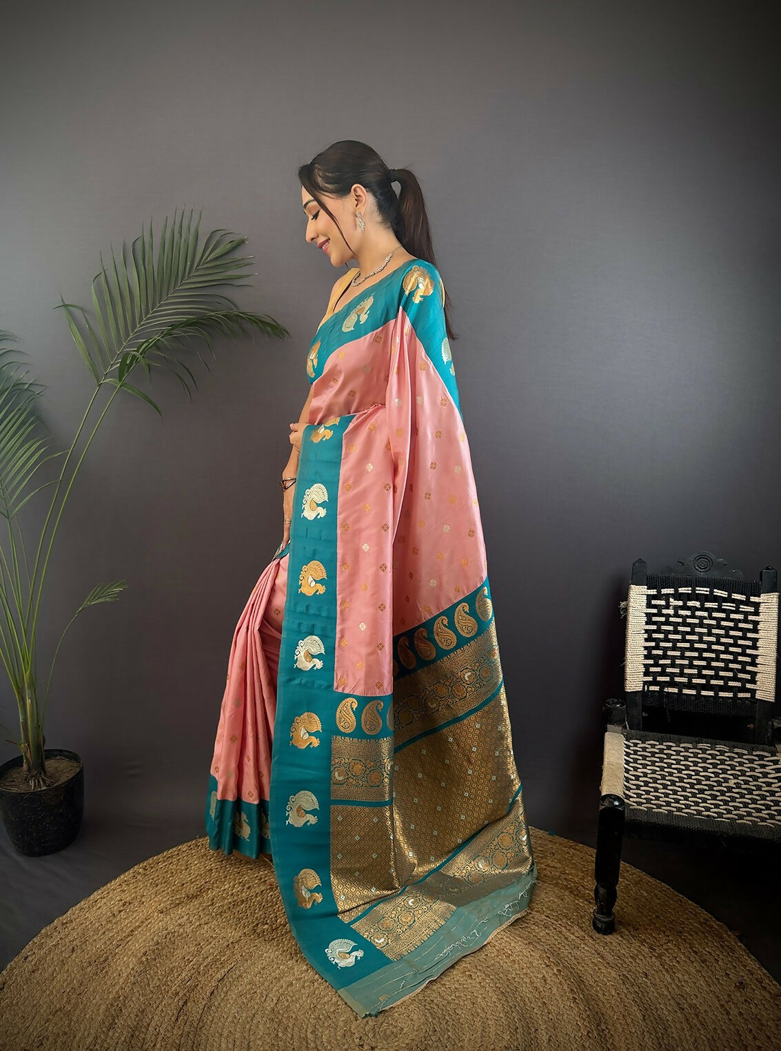 Joban Fashion Teal Butti Banarasi Silk Sarees | Swadesiicart
