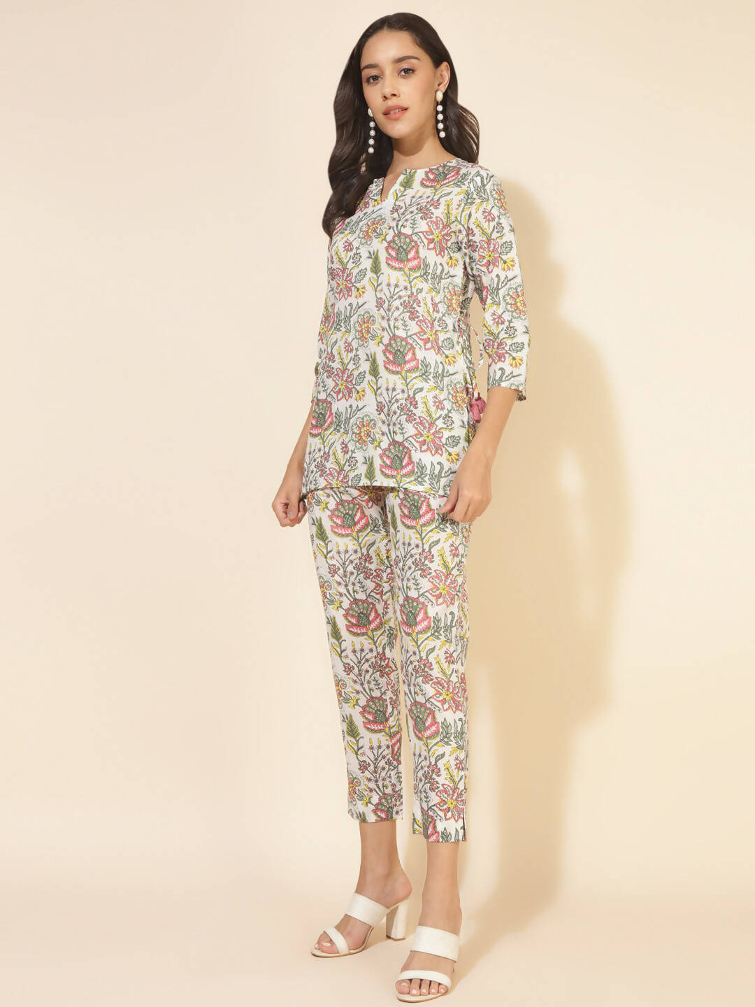Janasya Women's White Cotton Printed Casual Regular Co-ords - Swadesiicart