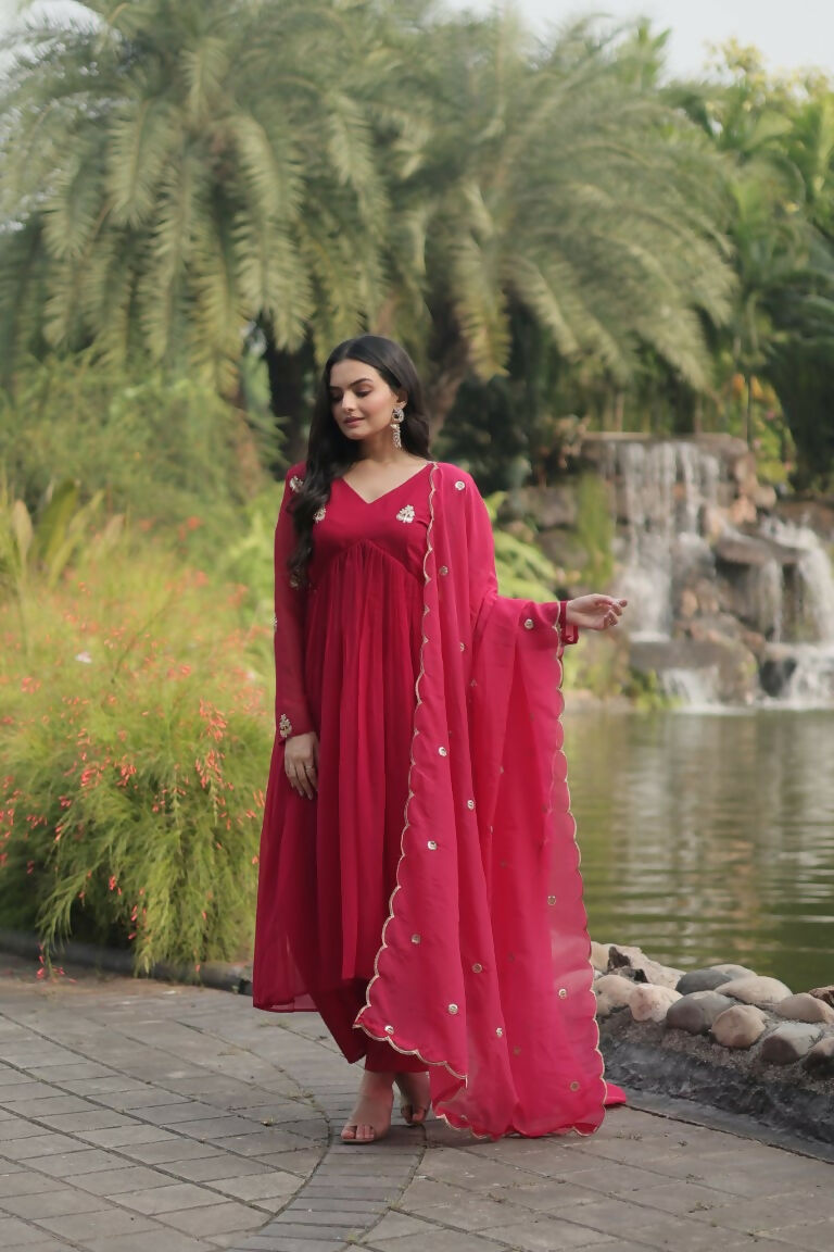 Jyoti Fashion Women's Pink Faux Blooming Embroidered Kurta with Trouser & Dupatta | Swadesiicart