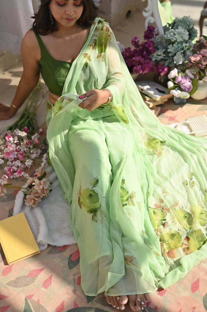 Exclusive Collection Beautiful Light Green Pure Cotton Hand Print Handloom Saree With Running Blouse Piece - Swadesiicart