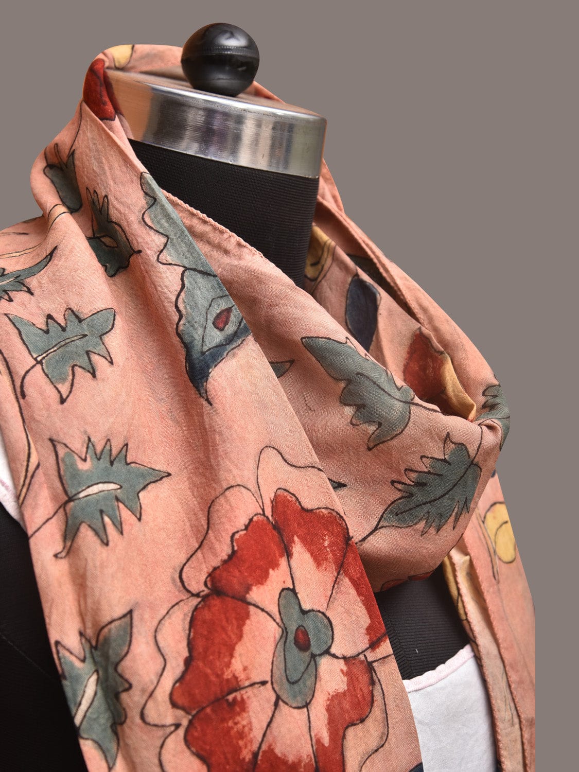 Peach Kalamkari Hand Painted Sico Stole with Floral and Birds Design - Global Threads | Swadesiicart