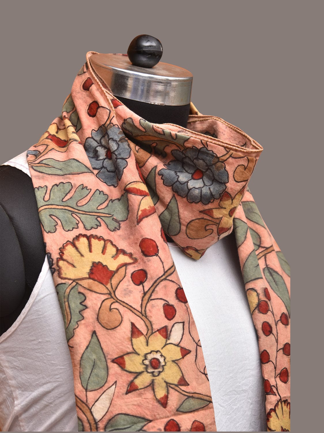 Peach Kalamkari Hand Painted Sico Stole with Floral Design - Global Threads | Swadesiicart