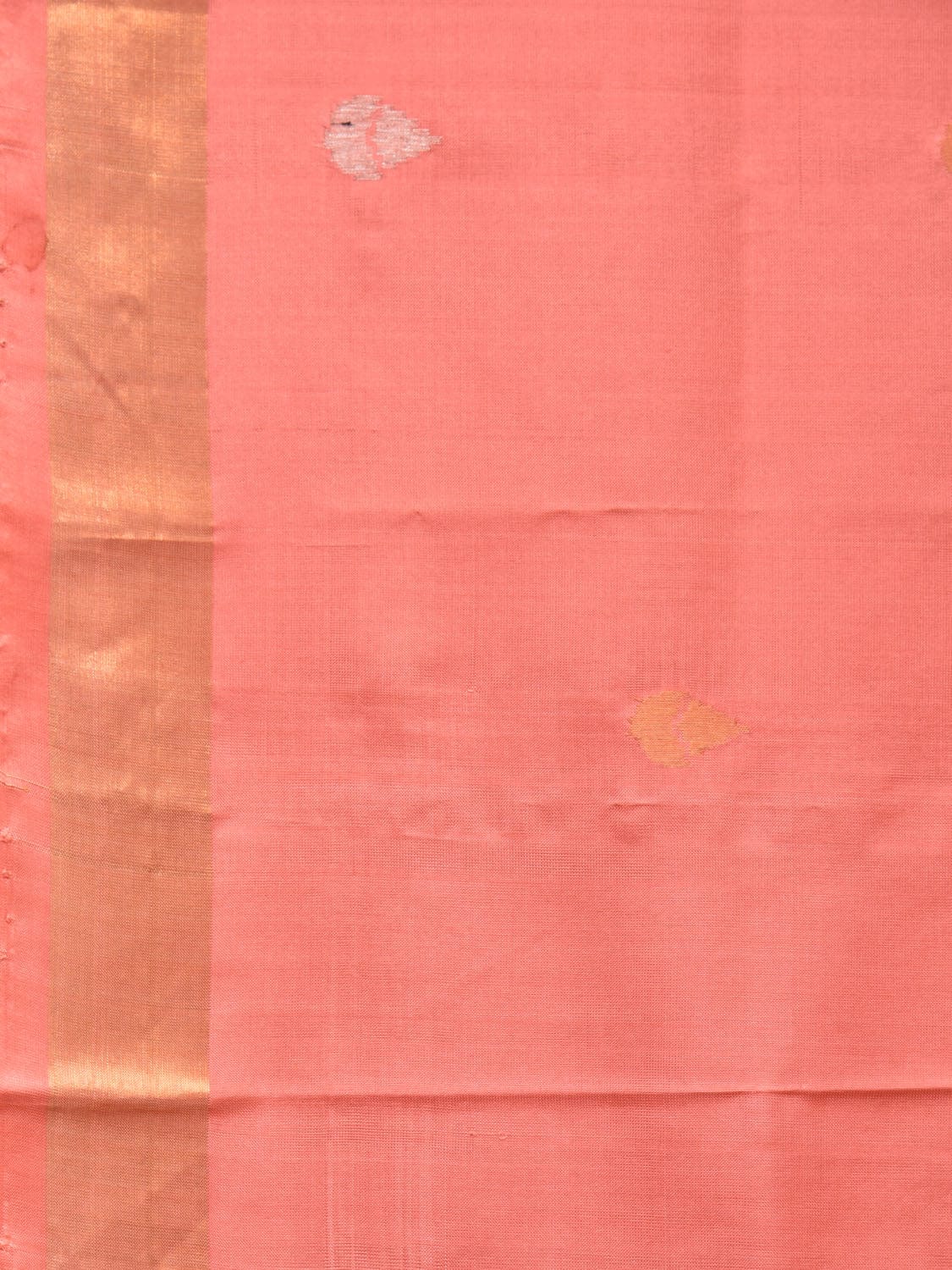 Peach Uppada Silk Handloom Saree with Birds and Floral Pallu Design - Global Threads | Swadesiicart