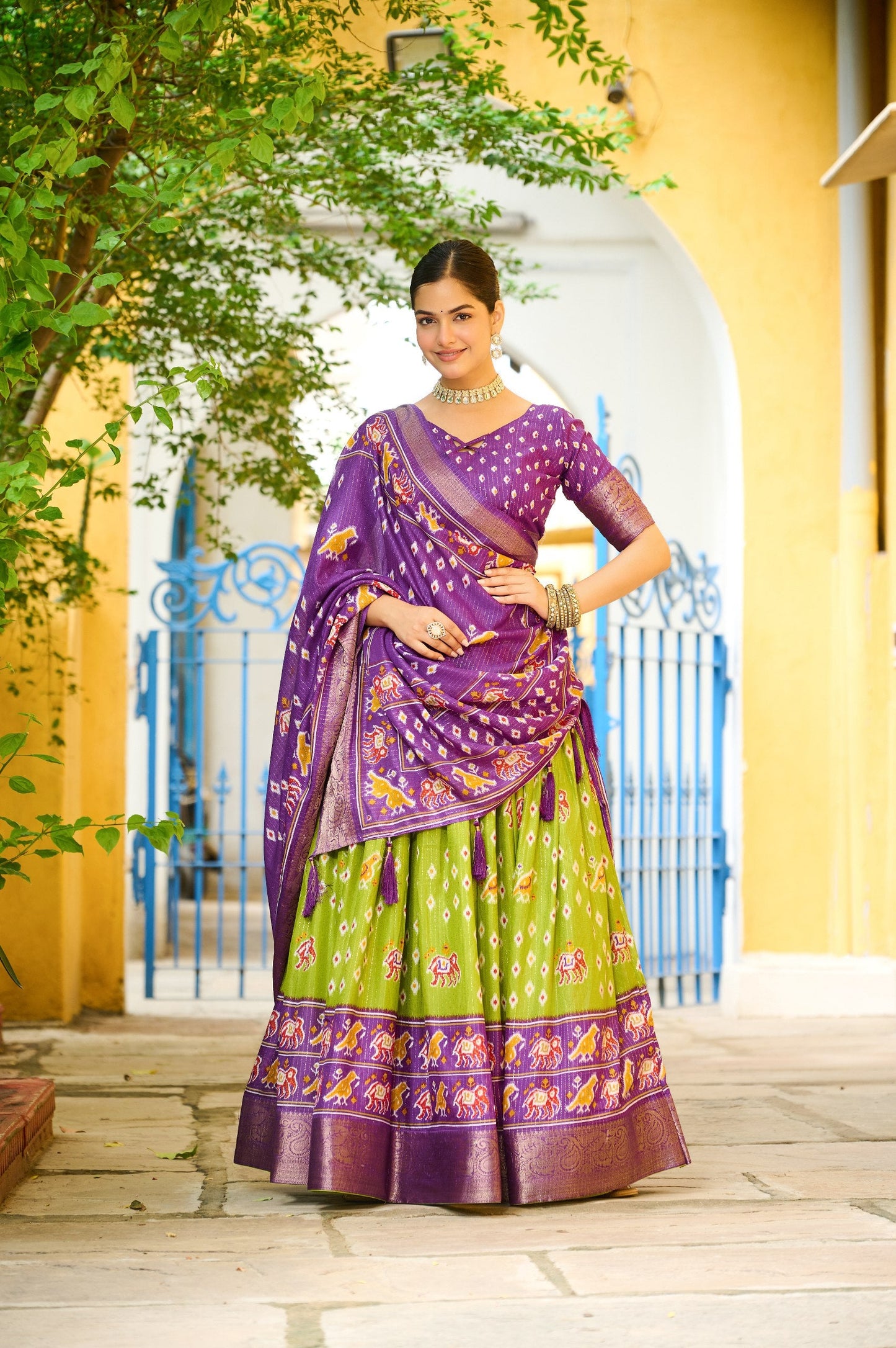 DEIANA'S Jacquard With Jari Lining With Print Lehenga Choli - Mehndi - Swadesiicart