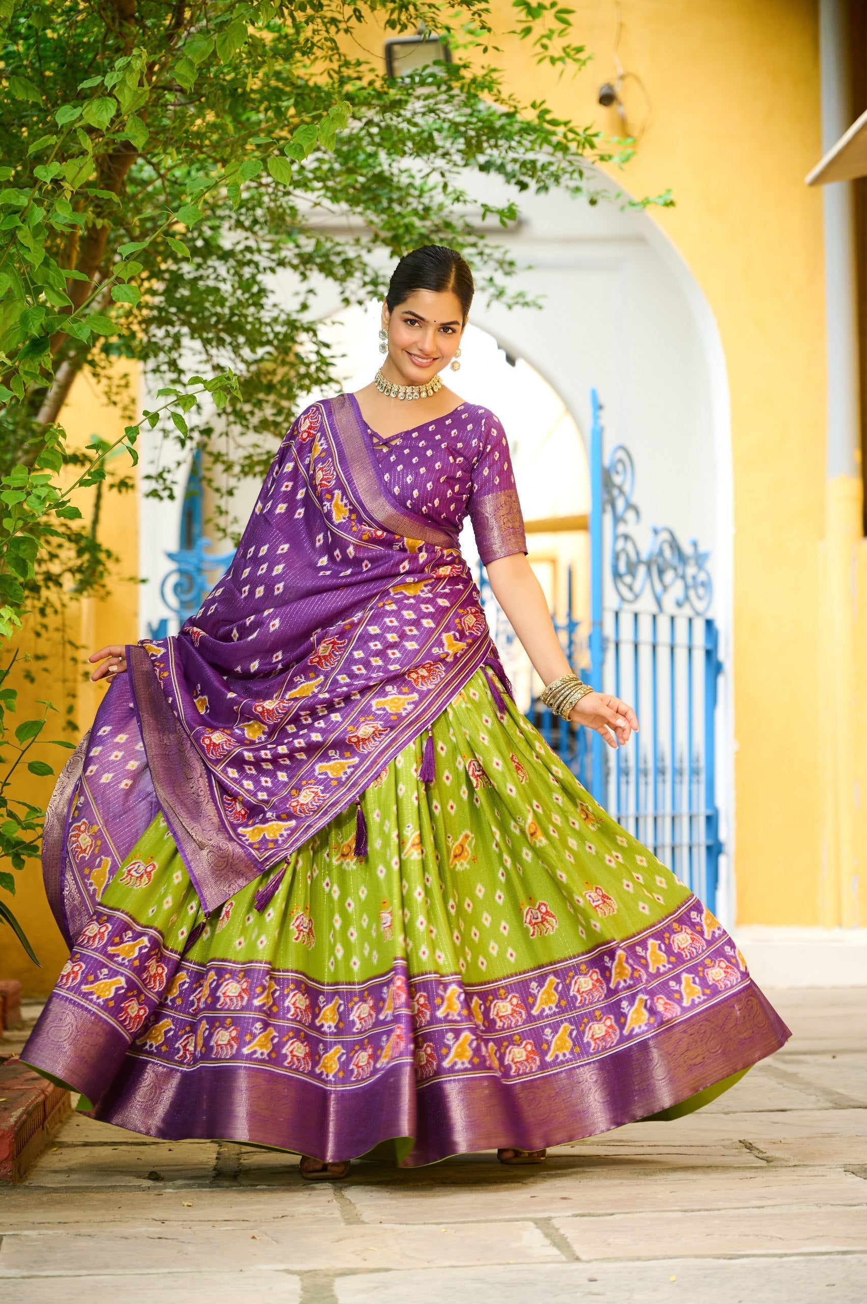 DEIANA'S Jacquard With Jari Lining With Print Lehenga Choli - Mehndi - Swadesiicart