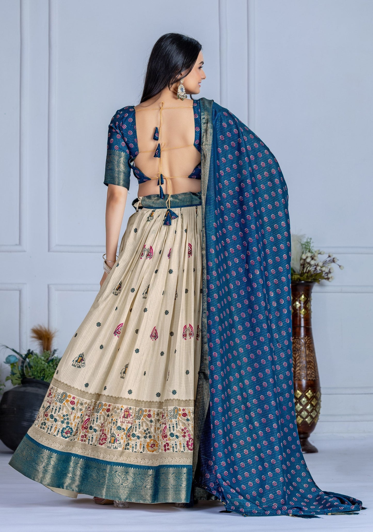 DEIANA'S Jacquard With Jari Print Weaving Lehenga Choli - Off White - Swadesiicart