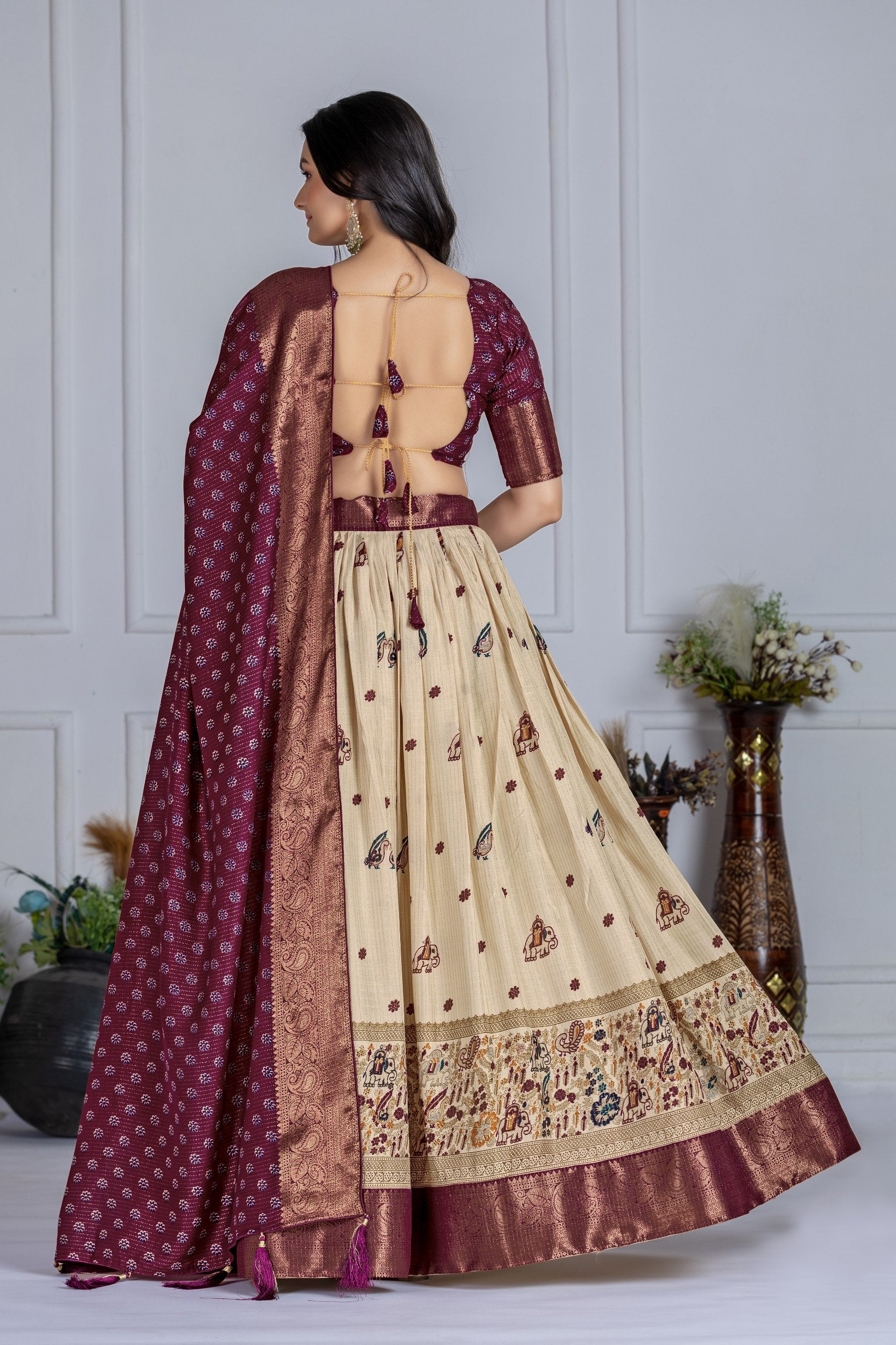 DEIANA'S Jacquard With Jari Print Weaving Lehenga Choli - Off White - Swadesiicart
