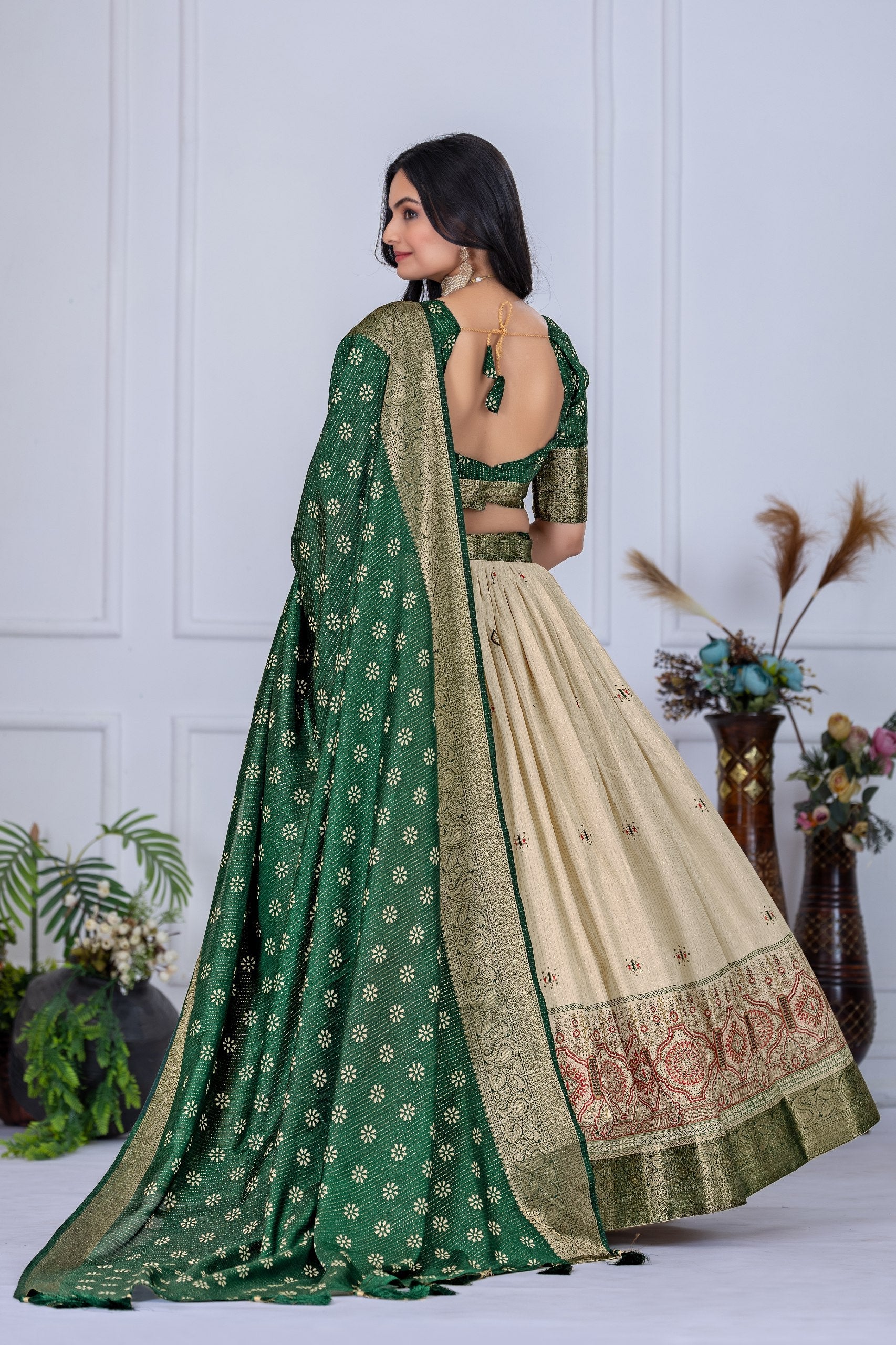 DEIANA'S Jacquard With Jari Lining With Print Lehenga Choli - Off White - Swadesiicart