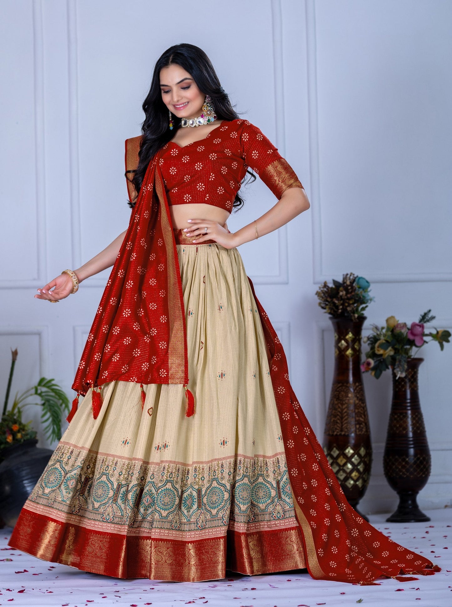 DEIANA'S Jacquard With Jari Lining With Print Lehenga Choli - Off White - Swadesiicart