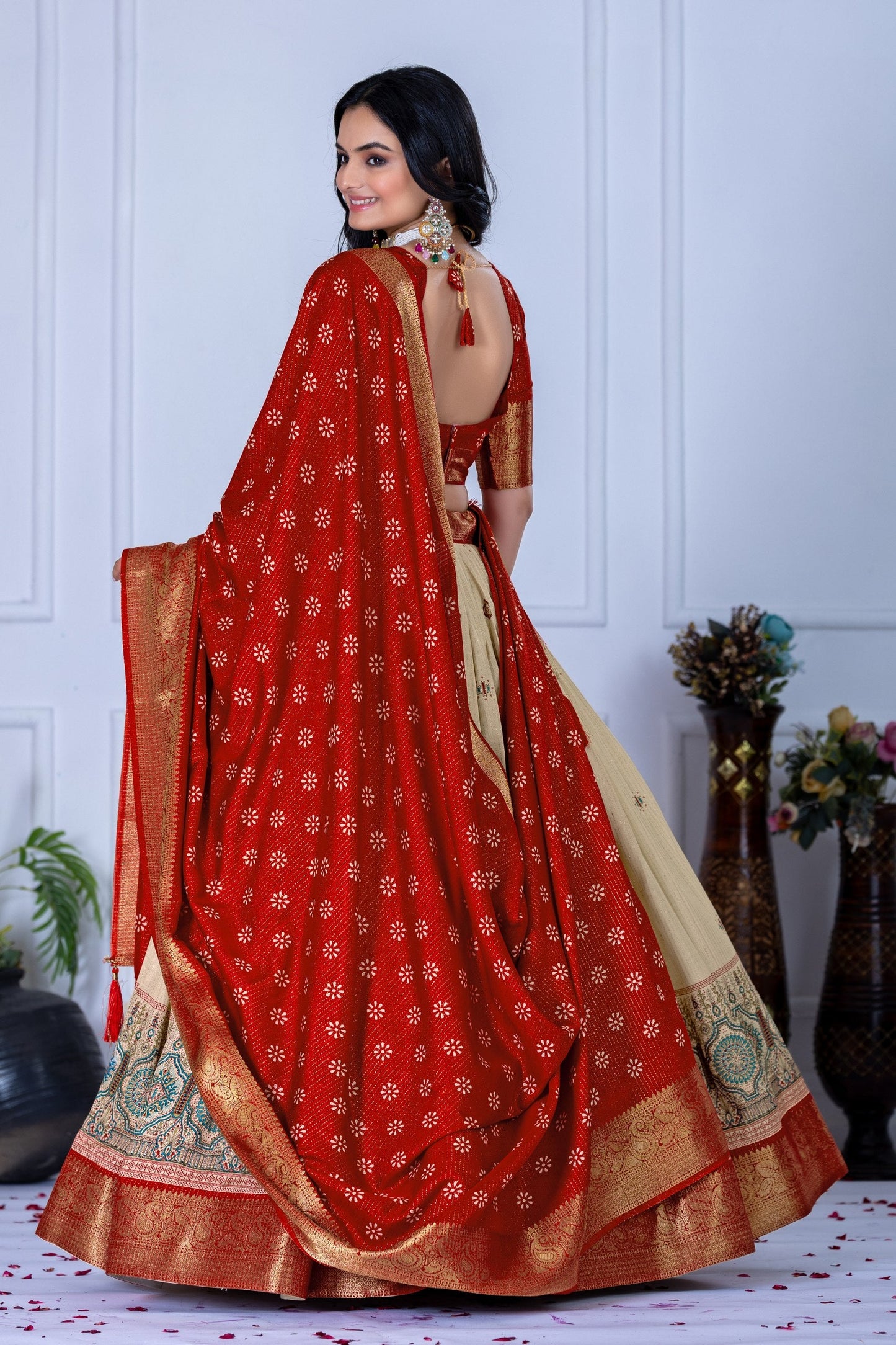 DEIANA'S Jacquard With Jari Lining With Print Lehenga Choli - Off White - Swadesiicart
