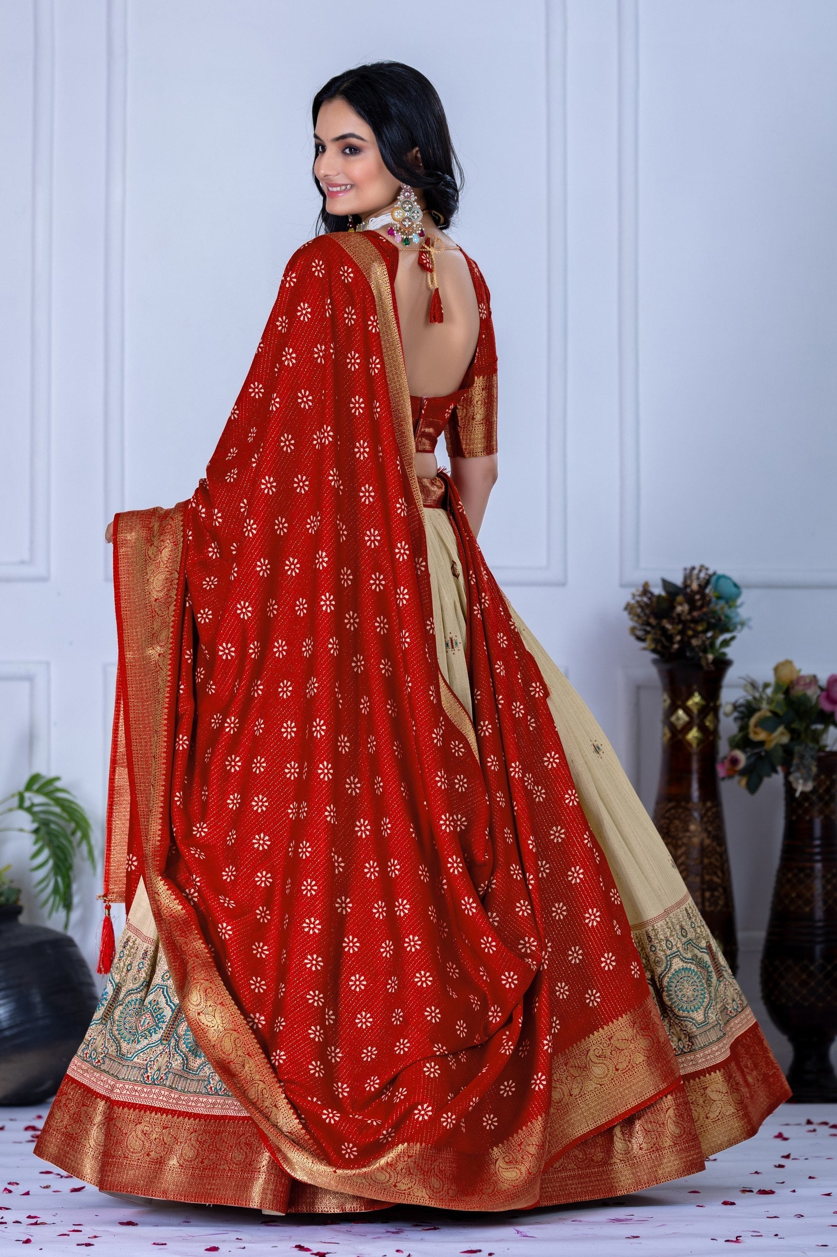 DEIANA'S Jacquard With Jari Lining With Print Lehenga Choli - Off White - Swadesiicart