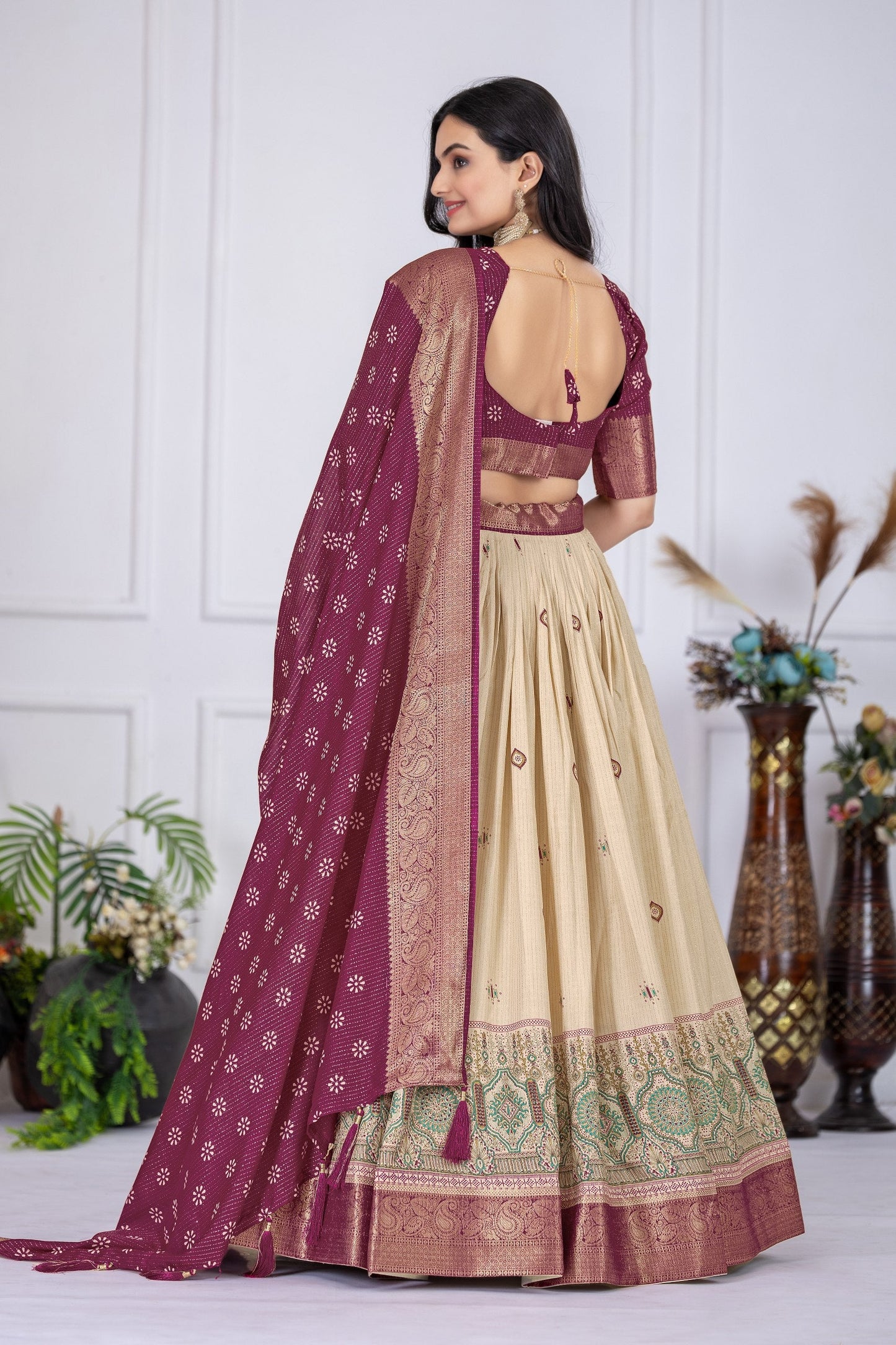 DEIANA'S Jacquard With Jari Lining With Print Lehenga Choli - Off White - Swadesiicart
