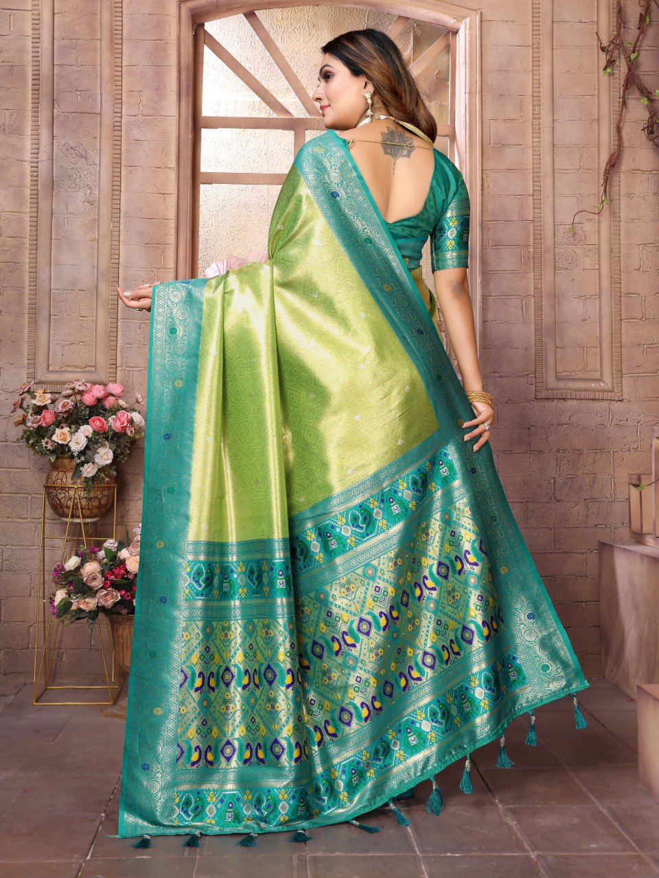 Anaita Green Tissue Silk With Weaving Saree With Blouse