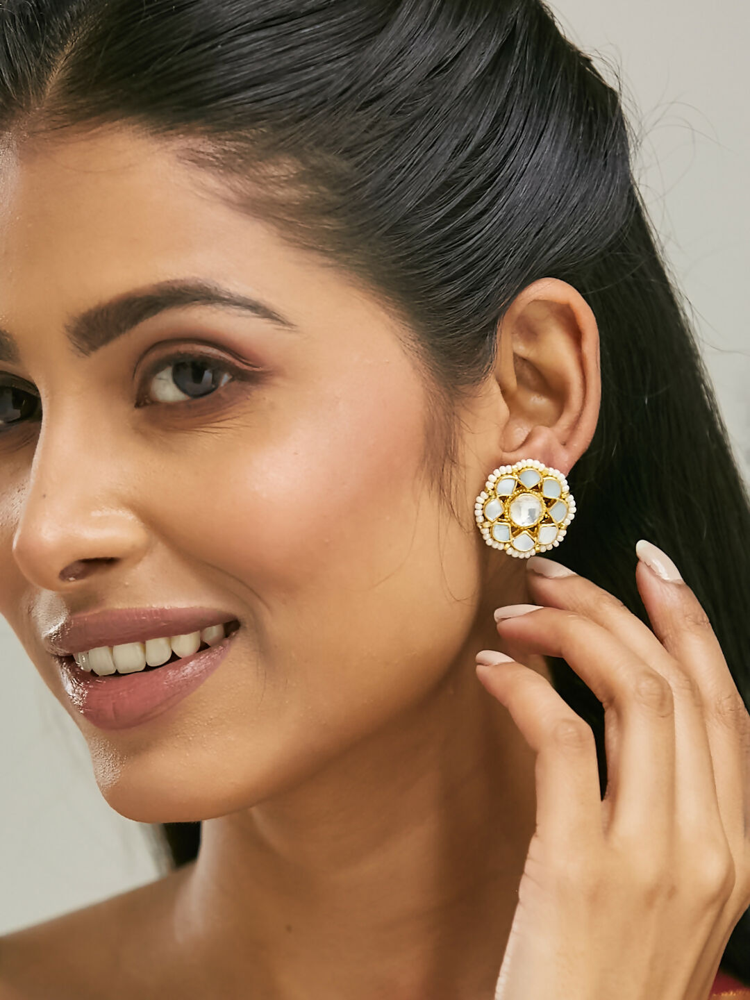 Nuyug 22K Gold-Plated Elegant Kundan Studded & Pearls Beaded Floral Studs | Swadesiicart