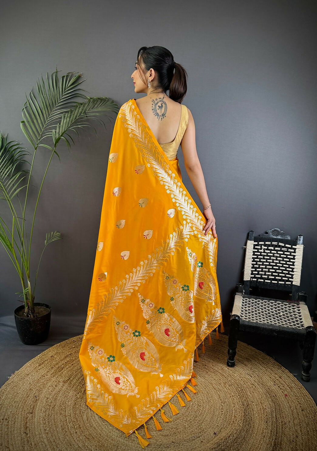 Joban Fashion Banarasi Orange Woven Soft Silk Saree | Swadesiicart