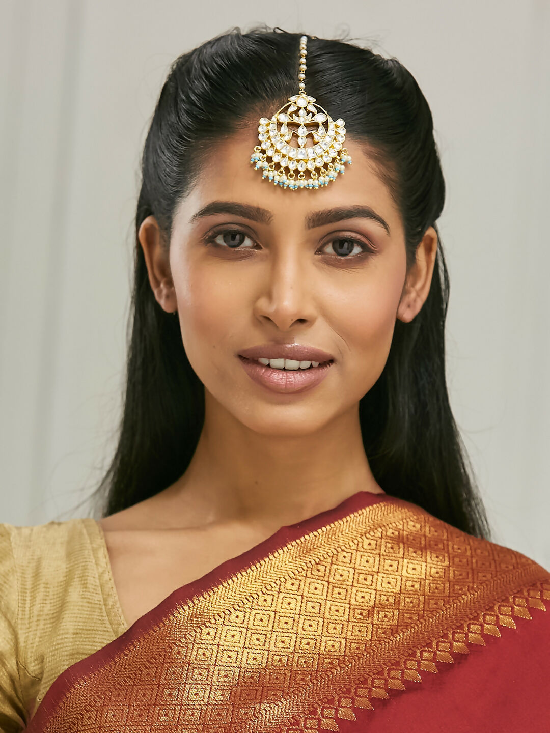 Nuyug 22k Gold Plated Crescent Maang Tikka | Swadesiicart