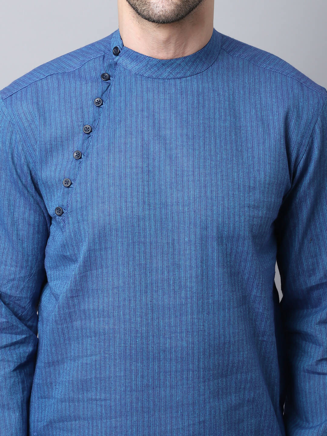 Even Apparels Blue Pure Cotton Men's Kurta With Side Placket | Swadesiicart
