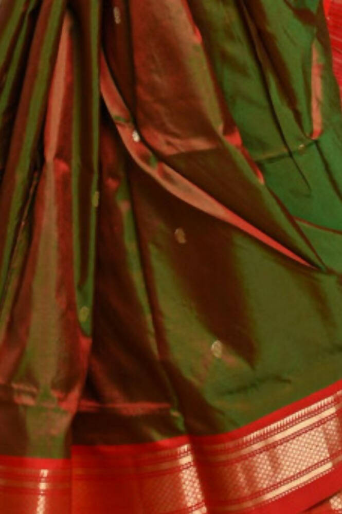 Very Much Indian Pure Silk Yeola Handloom Green Red Dual Tone - Paithani Saree With Traditional Double Pallu | Swadesiicart