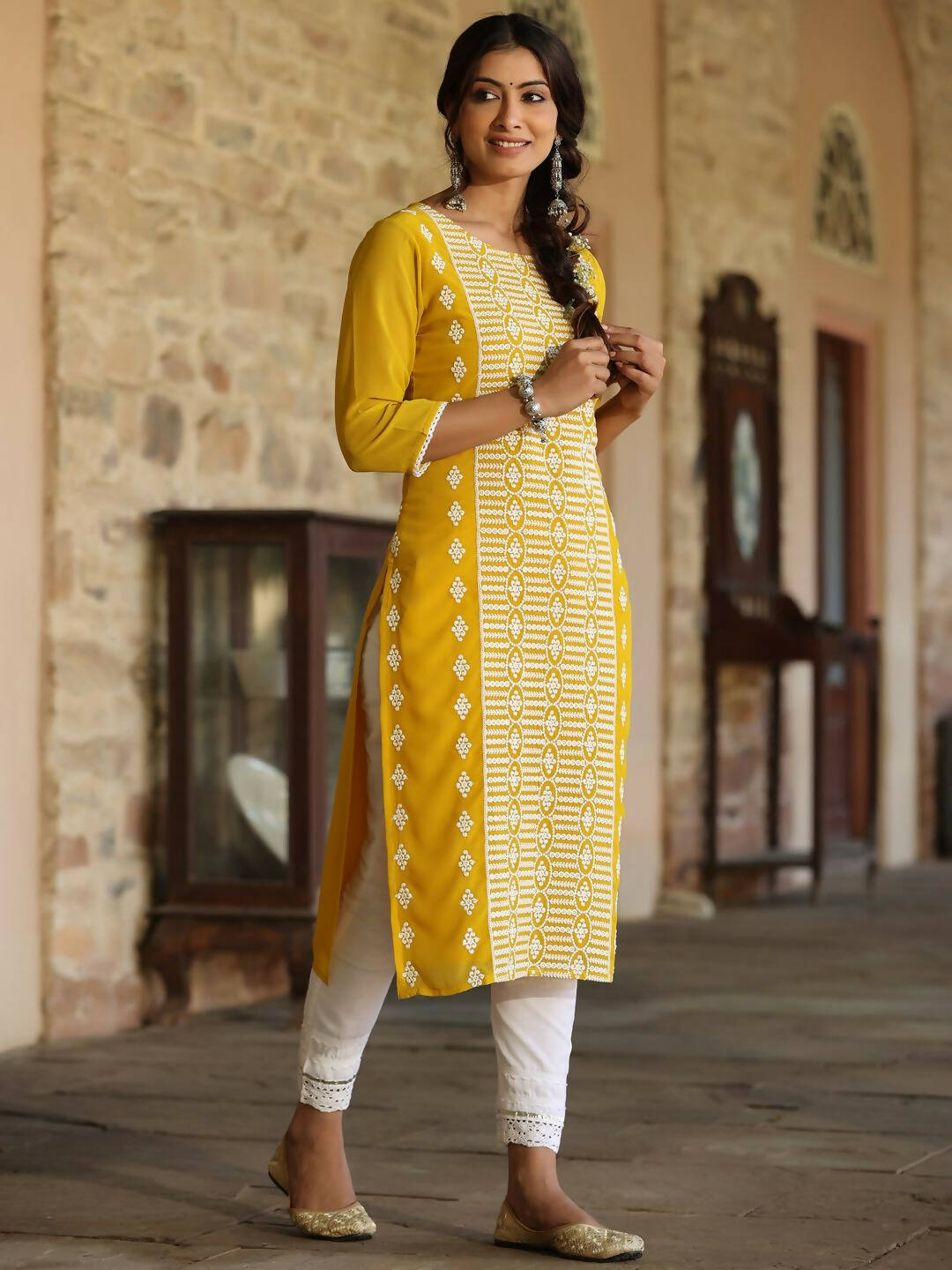Juniper Women's Yellow Georgette Printed Kurta | Swadesiicart