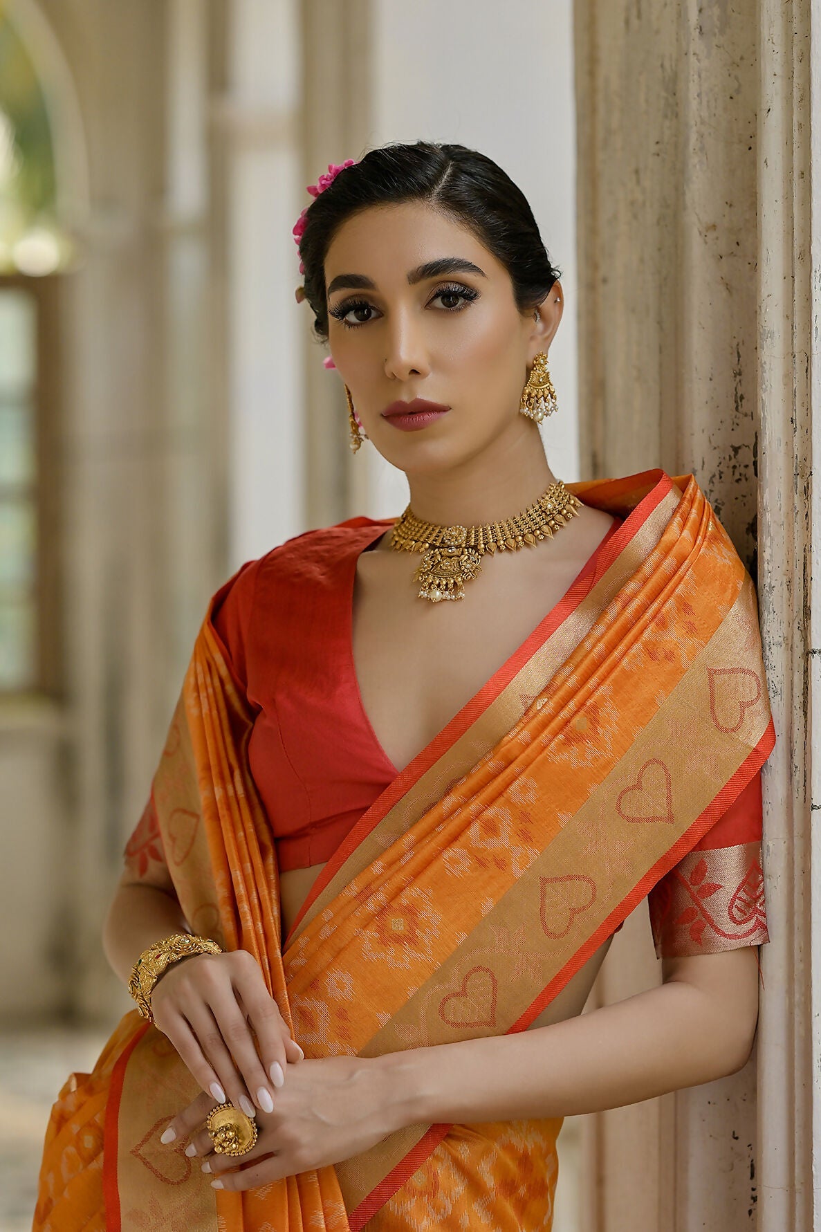 Vishnu Weaves Women's Mustard Raw Silk Thread Ikkat Woven Saree with Blouse - Swadesiicart