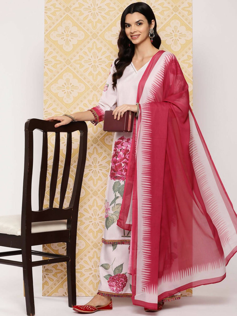 Ahalyaa Women's Traditional wear Kurta Set - Beige | Swadesiicart