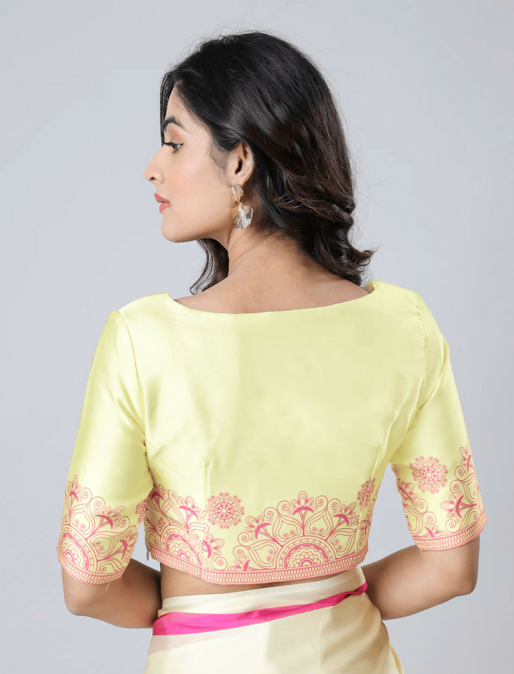 Vastranavya Yellow Mandala Print Free Hand Ready to Wear Saree | Swadesiicart