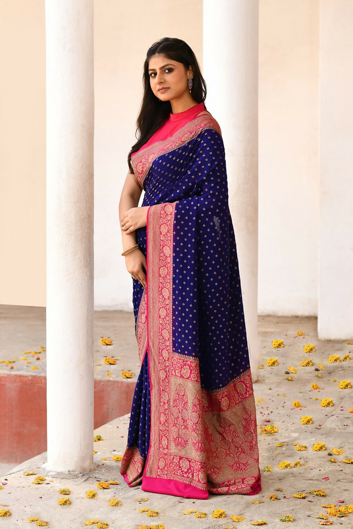 Joban Fashion Navy Blue Crepe Chiffon Pure Handloom Banarasi Silk Saree | Swadesiicart