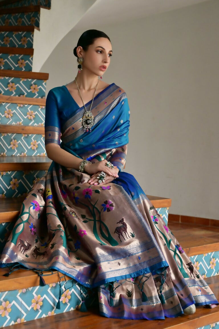 Vishnu Weaves Women's Rama Paithani Silk Zari Woven Saree with Blouse - Swadesiicart