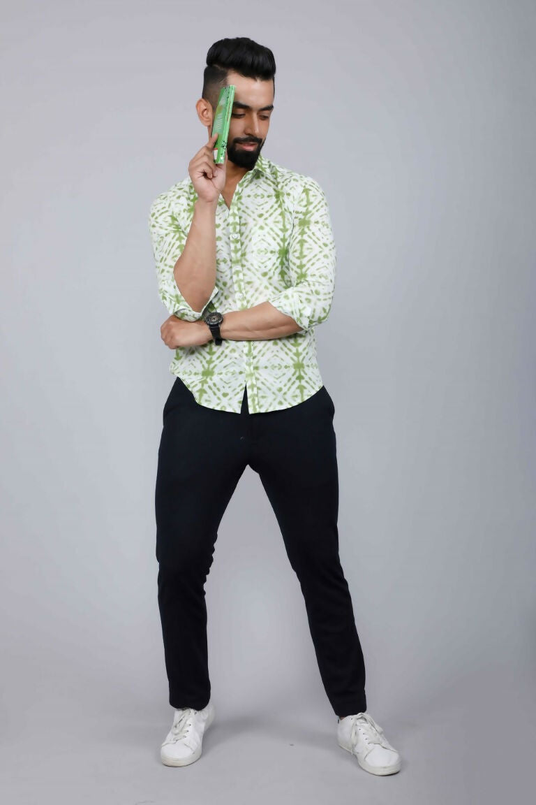 Miravan Men's Premium Green and White Slim Fit Tie Dye Cotton Shirt | Swadesiicart