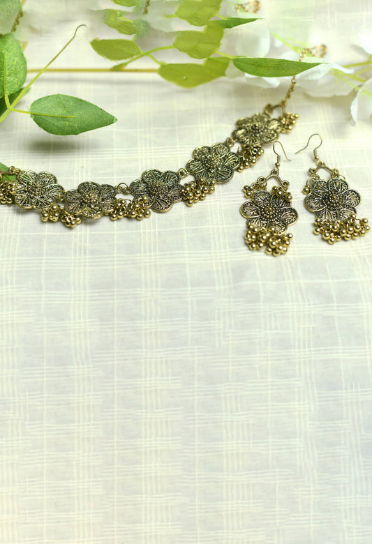Mominos Fashion Johar Kamal Golden-Plated Brass Finish Floral Desgin Choker For Women | Swadesiicart