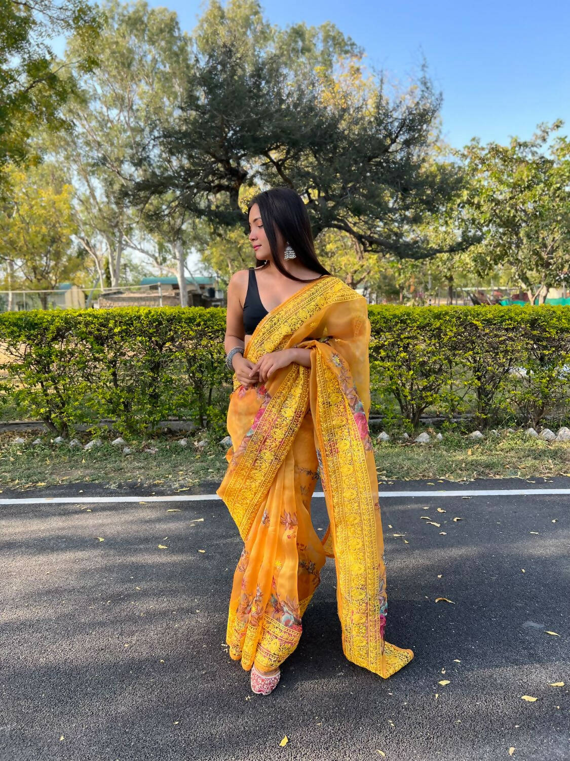 Vamsee Yellow Organza Saree - Swadesiicart