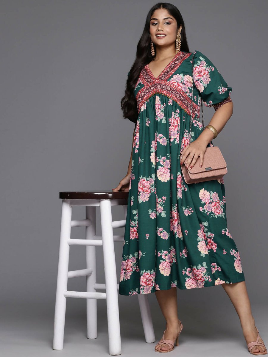 Ahalyaa Women's Traditional wear Ethnic Dress - Green | Swadesiicart