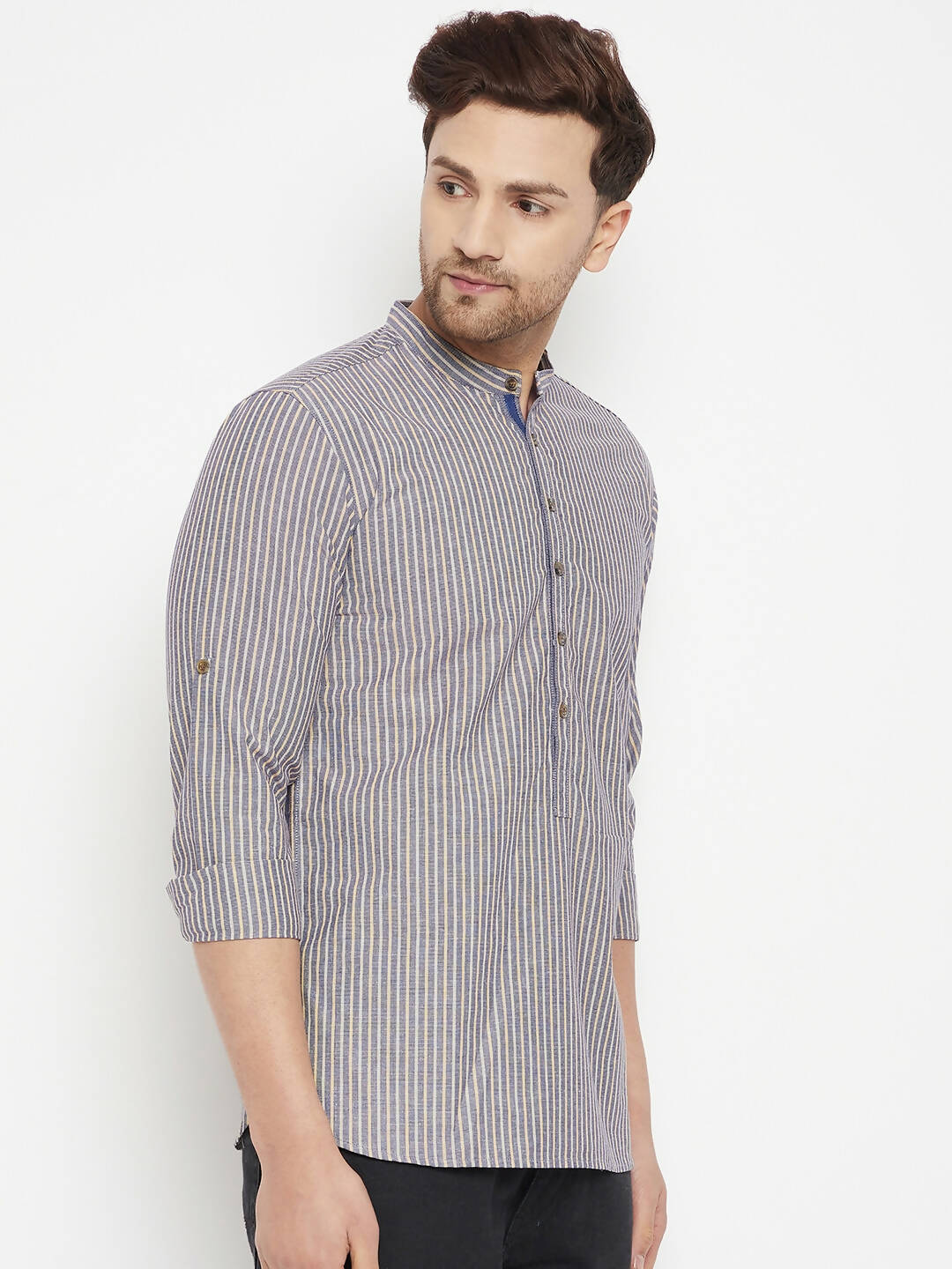 Even Apparels Grey Color Pure Cotton Short Men's Kurta With Band Collar | Swadesiicart