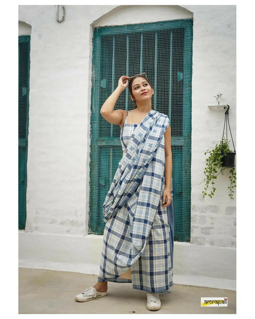 Exclusive Collection Beautiful Check Blue Pure Cotton Woven Handloom Saree With Running Blouse Piece - Swadesiicart