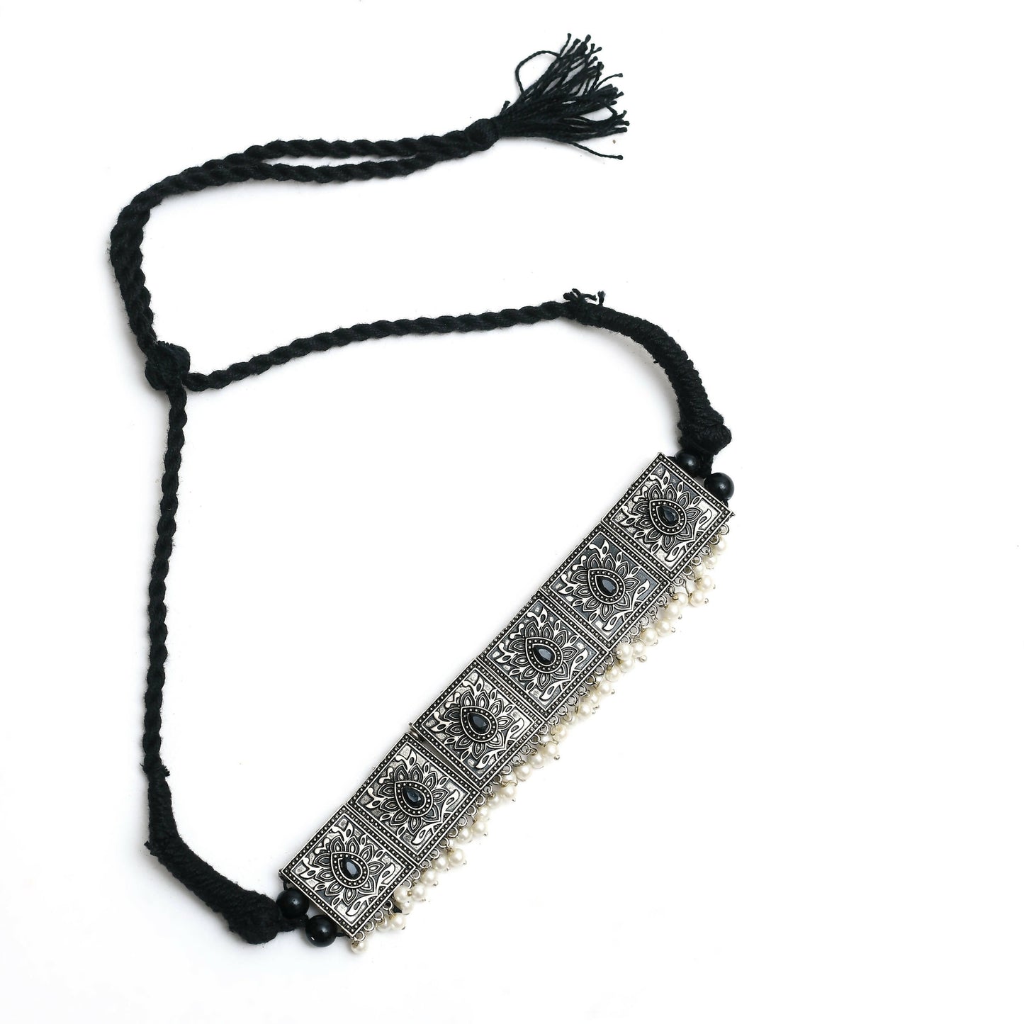 Mominos Fashion Johar Kamal Statement Silver-Plated Brass Finish Kundan/Pearls Choker For Women (Black) | Swadesiicart