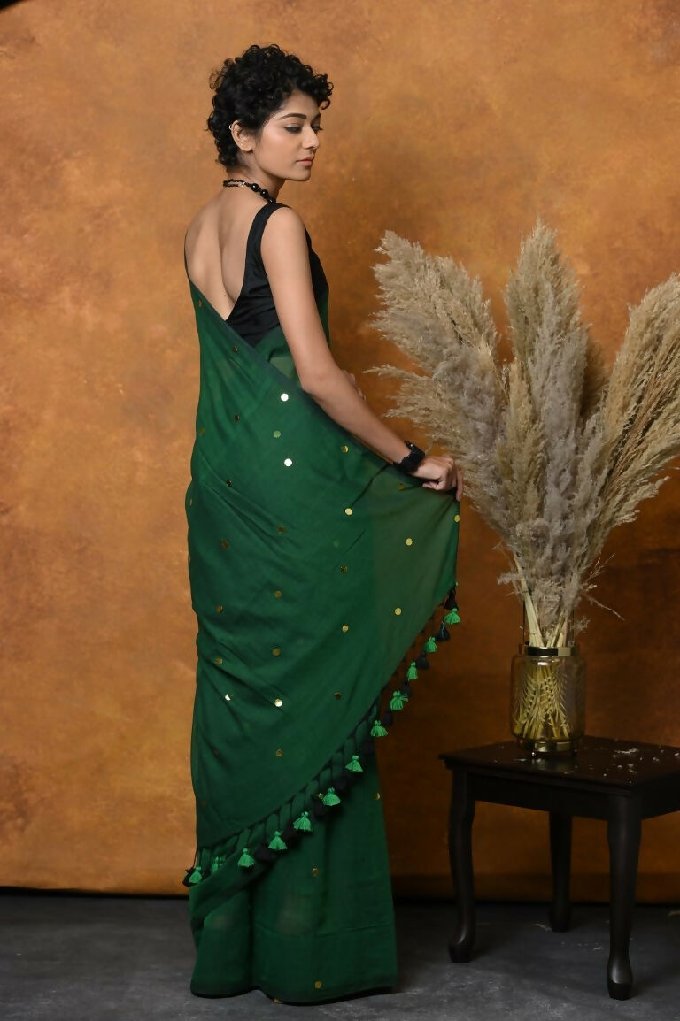 Very Much Indian Pure Mul Cotton Handloom Saree - Green | Swadesiicart