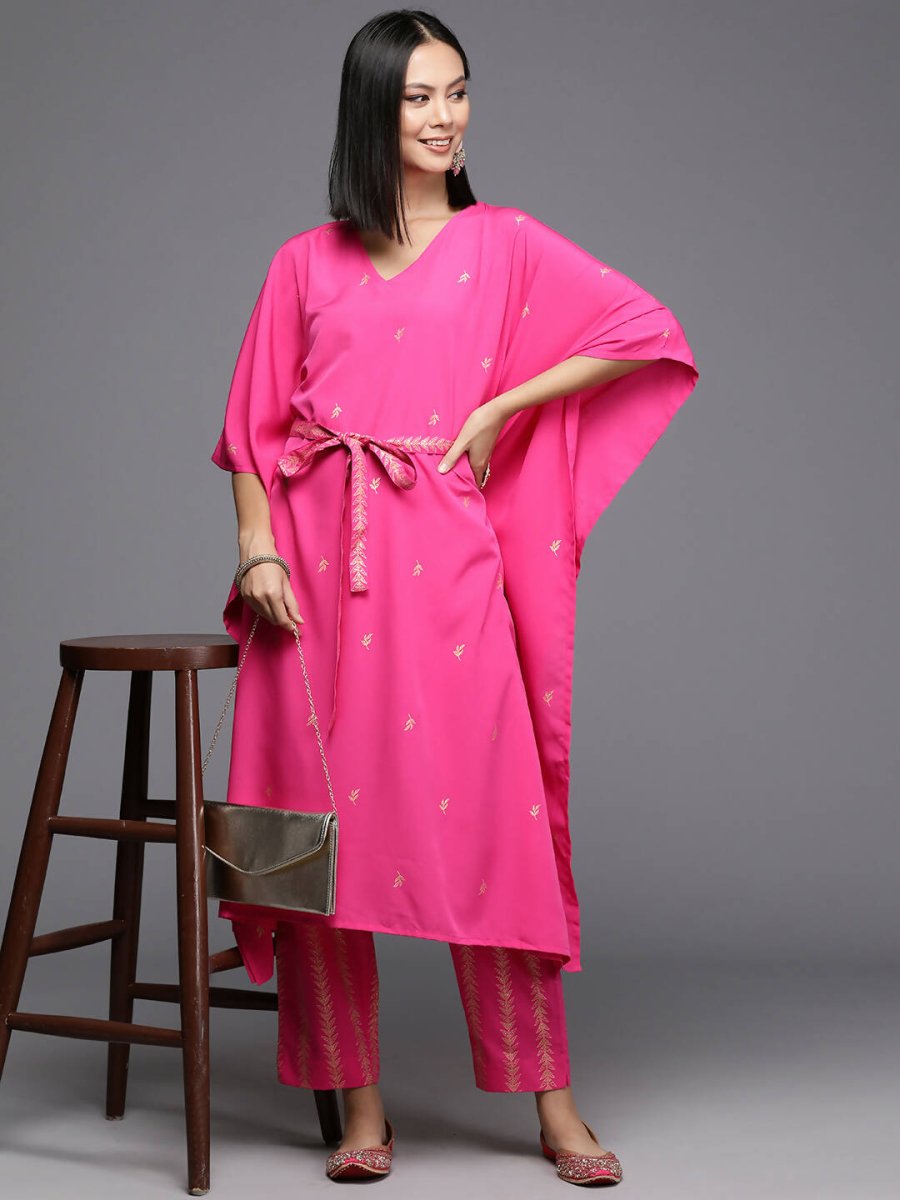 Ahalyaa Women's Traditional wear Kurta Set - Pink | Swadesiicart