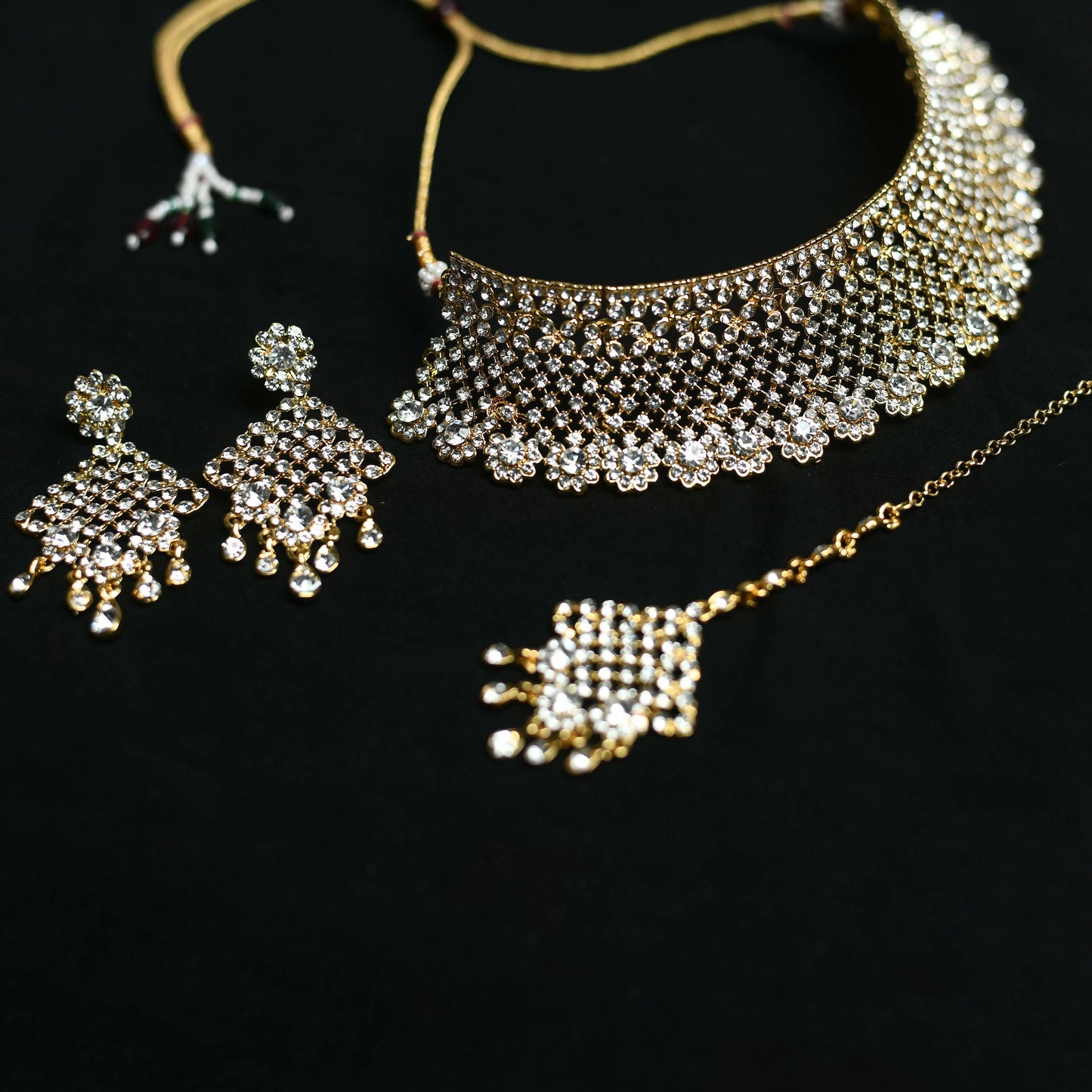 Mominos Fashion Johar Kamal Traditional Rajwadi Design Heavy Golden Colour Necklace Set - Swadesiicart