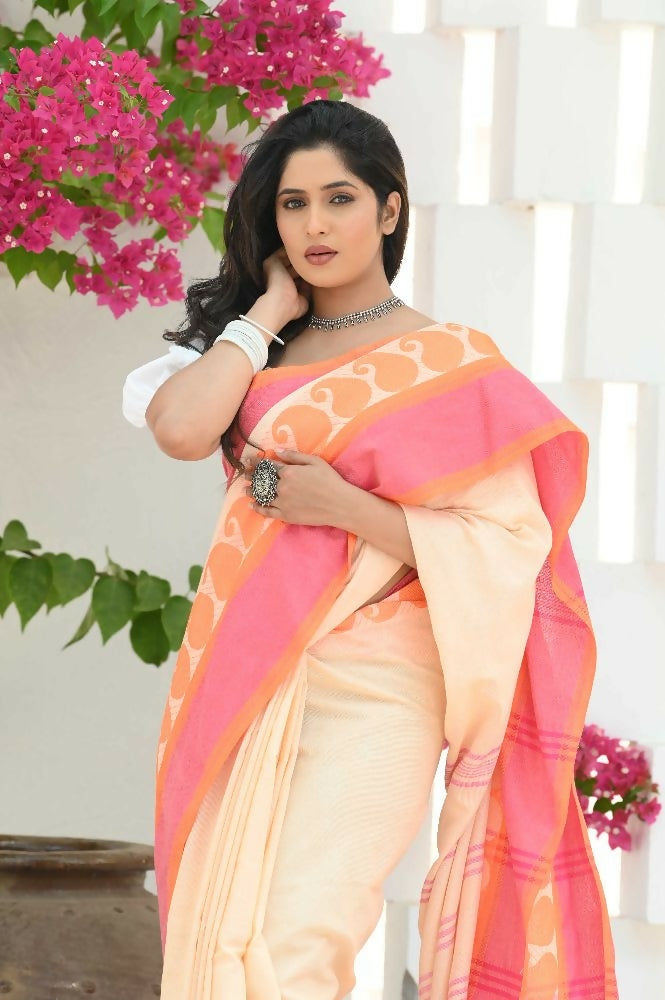Beatitude Cream Cotton Paisley Border Tangail Handloom Saree