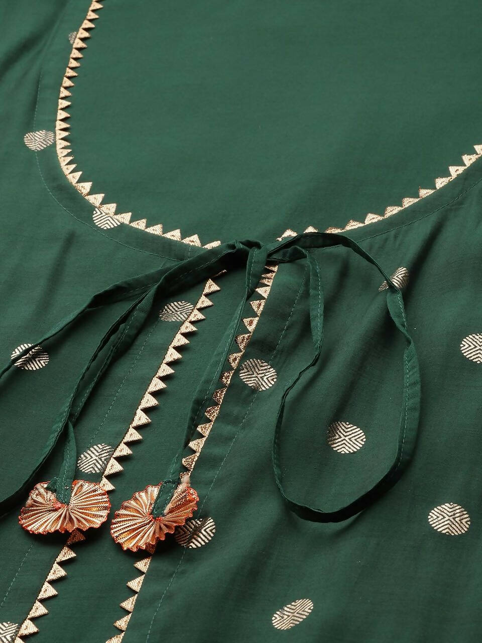 Ahalyaa Womens Dark Green Chanderi Gold Foil Printed Kurta Palazzo Set | Swadesiicart