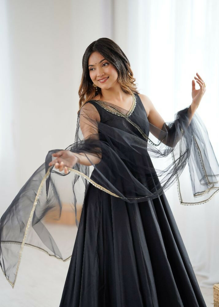 Joban Fashion Black Kurta Set Chanderi Sequence Embroidery Work - Swadesiicart