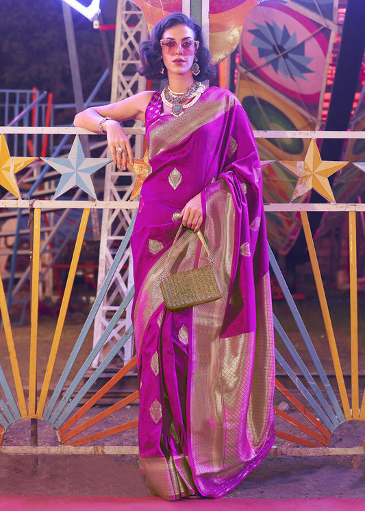 Beautiful Magenta Handloom Weaving Silk Saree - Emponline | Swadesiicart