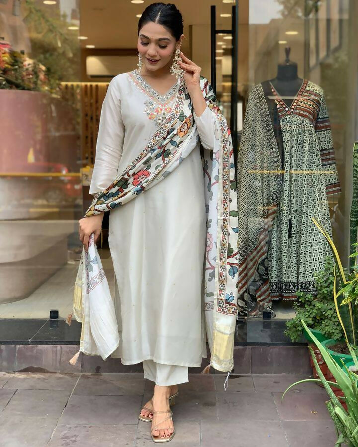 The52 Off White Women's Gorgeous Embroidered Viscose Chanderi Fabric Straight Kurta Pant with Dupatta Set - Swadesiicart