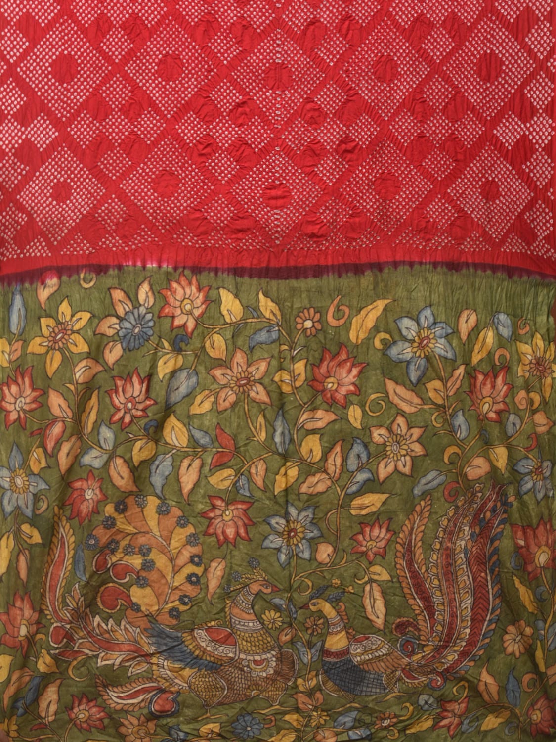 Red and Green Badhani Silk Handloom Saree with Geometrical Body and Kalamkari Pallu and Blouse Design - Global Threads | Swadesiicart