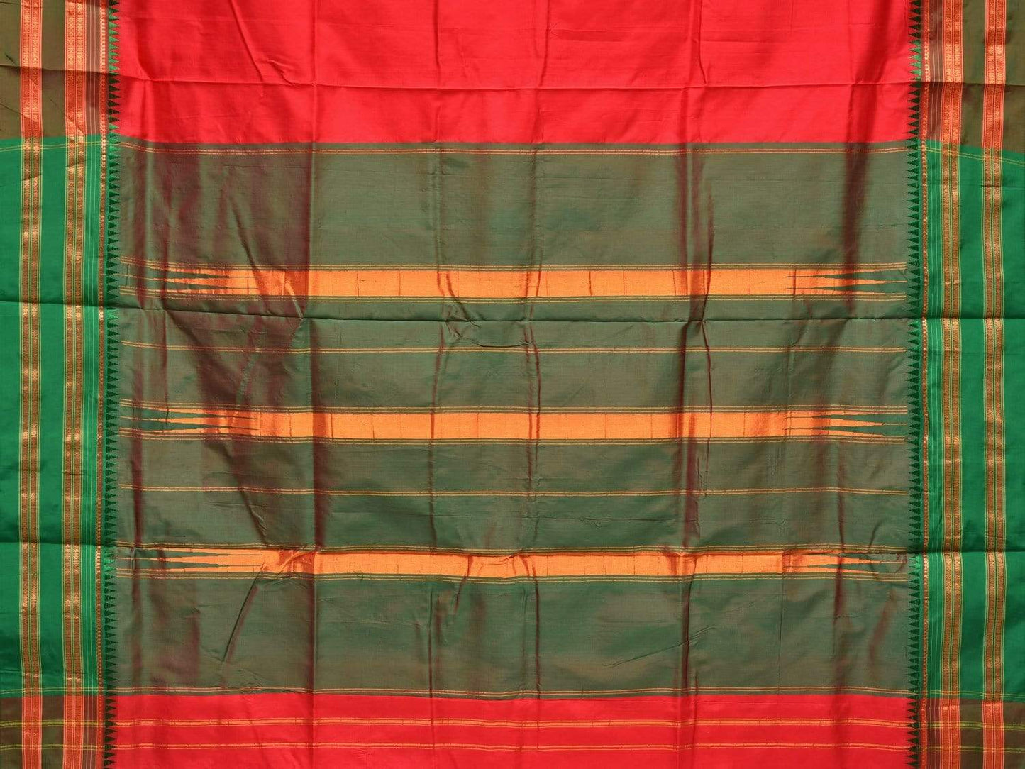 Red and Green Narayanpet Silk Handloom Plain Saree with Traditional Border Design No Blouse - Global Threads | Swadesiicart