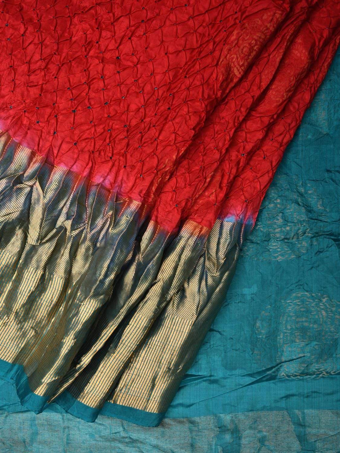 Red and Teal Bandhani Kanchipuram Silk Handloom Saree with Big Buta Design - Global Threads | Swadesiicart